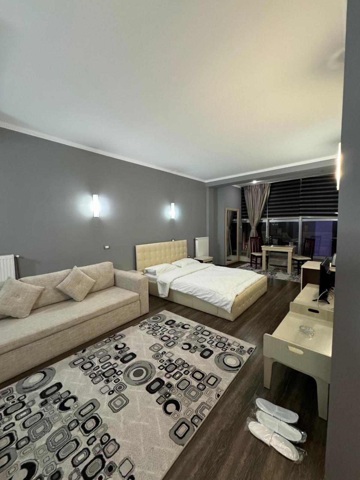 Hotel Kocibelli Pool & Spa Корча Екстериор снимка