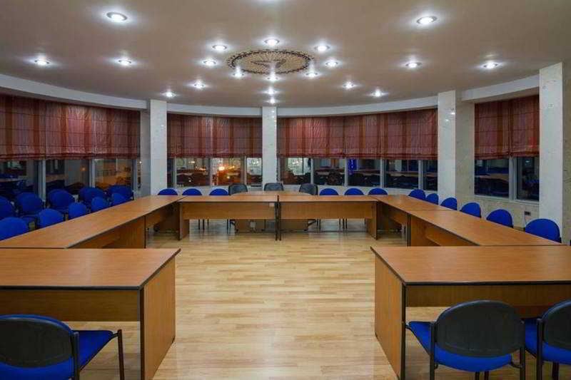 Hotel Kocibelli Pool & Spa Корча Екстериор снимка